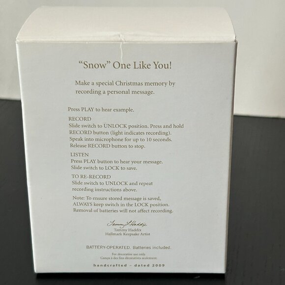 Hallmark Keepsake Polar Bear Christmas Ornament Snow One Like You 2009 Records - Picture 11 of 16